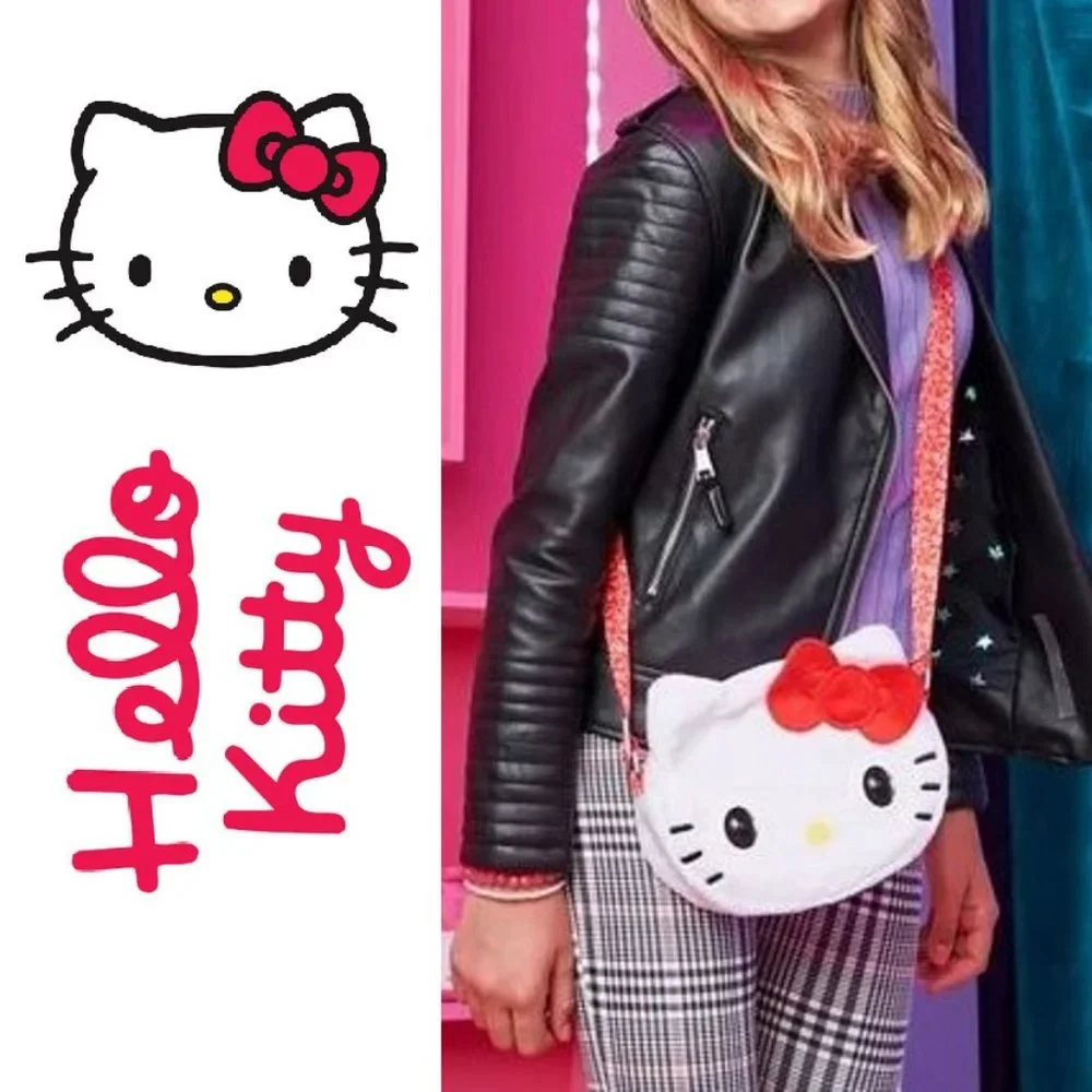 NEW Hello Kitty Purse Pets 30 Sounds Blinking Eyes Interactive Crossbody bag